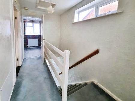 3 bedroom Semi-detached house for sale in Chatsworth Crescent, Ipswich, IP2