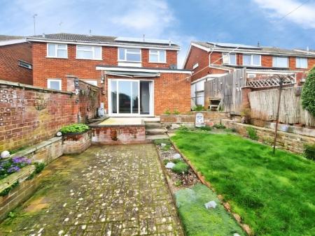 3 bedroom Semi-detached house for sale in Chatsworth Crescent, Ipswich, IP2