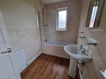 3 bedroom Semi-detached house for sale in Chesham Road, Ipswich, IP2