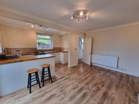 3 bedroom Semi-detached house for sale in Chesham Road, Ipswich, IP2