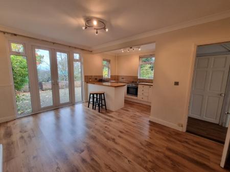 3 bedroom Semi-detached house for sale in Chesham Road, Ipswich, IP2