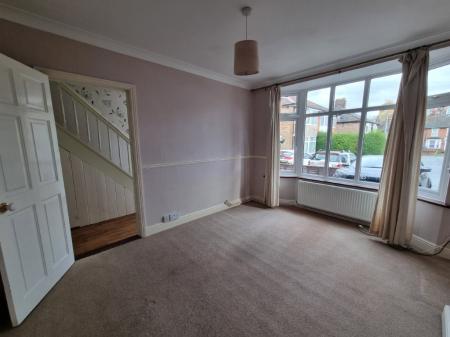 3 bedroom Semi-detached house for sale in Chesham Road, Ipswich, IP2