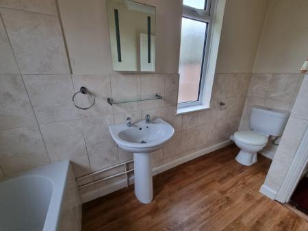 3 bedroom Semi-detached house for sale in Chesham Road, Ipswich, IP2