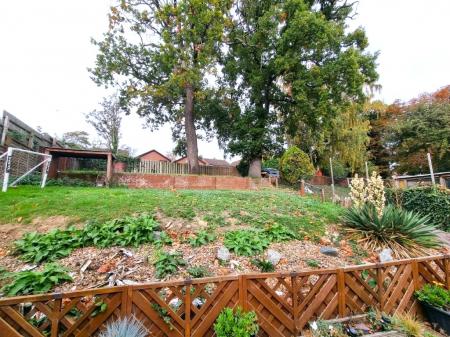 3 bedroom End of terrace house for sale in Coltsfoot Road, Ipswich, IP2