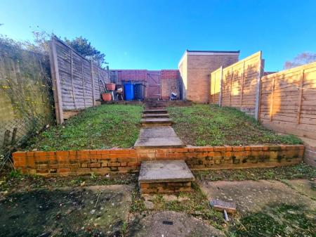 3 bedroom Terraced House for sale in Cowslip Close, Ipswich, IP2