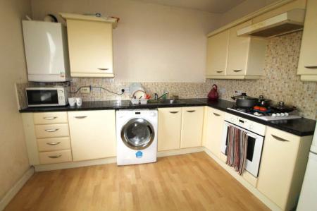 2 bedroom Flat for sale in Firmin Close, Ipswich, IP1
