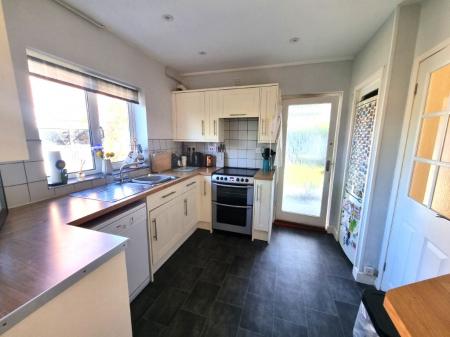 3 bedroom Semi-detached house for sale in Lanark Road, Ipswich, IP4