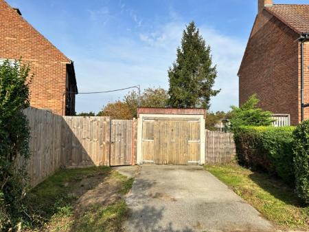 3 bedroom Semi-detached house for sale in Lanark Road, Ipswich, IP4