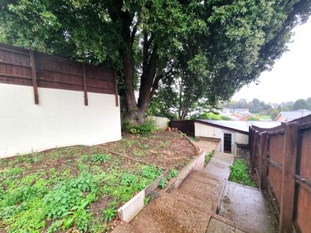 4 bedroom Semi-detached house for sale in Lanercost Way, Ipswich, IP2