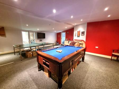 4 bedroom Semi-detached house for sale in Lanercost Way, Ipswich, IP2