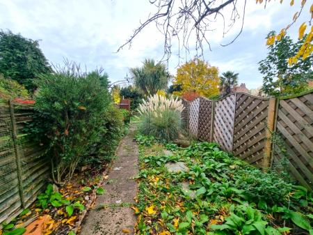 2 bedroom End of terrace house for sale in Leopold Road, Ipswich, IP4