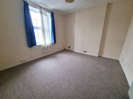 2 bedroom Maisonette for sale in London Road, Ipswich, IP1