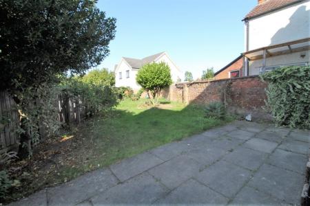 2 bedroom Maisonette for sale in London Road, Ipswich, IP1
