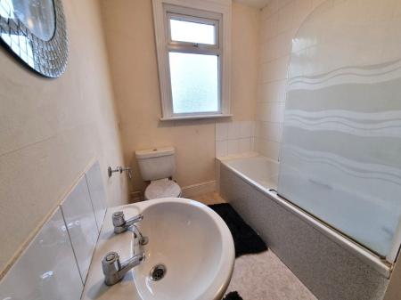 2 bedroom Maisonette for sale in London Road, Ipswich, IP1