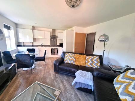 2 bedroom Flat for sale in Meridian Rise, Ipswich, IP4