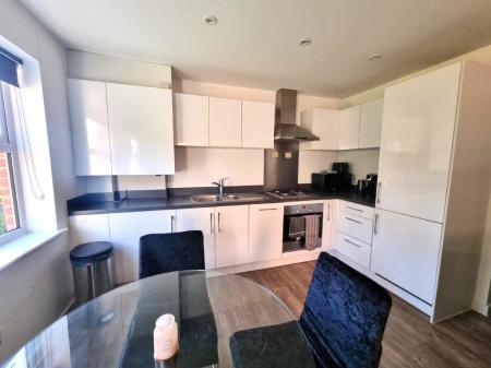 2 bedroom Flat for sale in Meridian Rise, Ipswich, IP4