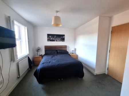 2 bedroom Flat for sale in Meridian Rise, Ipswich, IP4