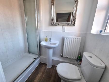 2 bedroom Flat for sale in Meridian Rise, Ipswich, IP4