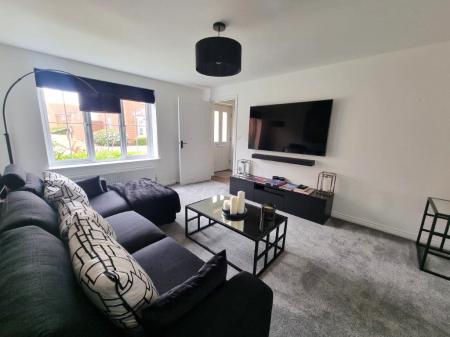 5 bedroom Detached house for sale in Nigel Way, Trimley St Martin, IP11