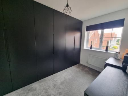 5 bedroom Detached house for sale in Nigel Way, Trimley St Martin, IP11