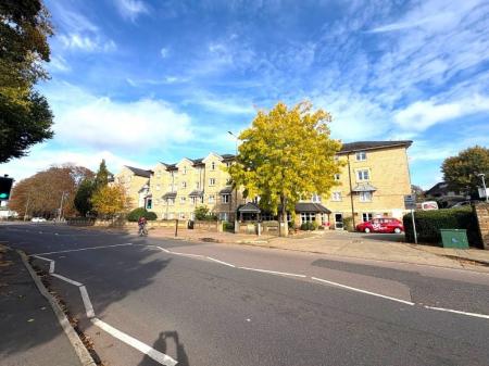 1 bedroom Flat for sale in Norwich Road, Ipswich, IP1