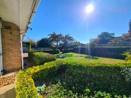 2 bedroom Semi-detached bungalow for sale in Post Mill Gardens, Grundisburgh, IP13