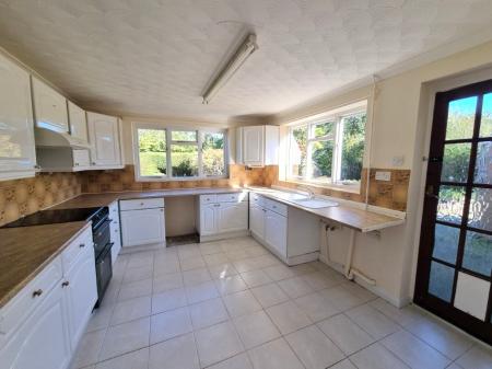 2 bedroom Semi-detached bungalow for sale in Post Mill Gardens, Grundisburgh, IP13