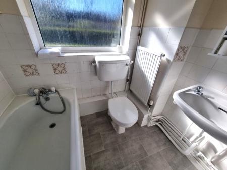 2 bedroom Semi-detached bungalow for sale in Post Mill Gardens, Grundisburgh, IP13