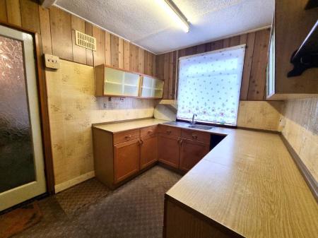 3 bedroom Semi-detached house for sale in Thompson Road, Ipswich, IP1