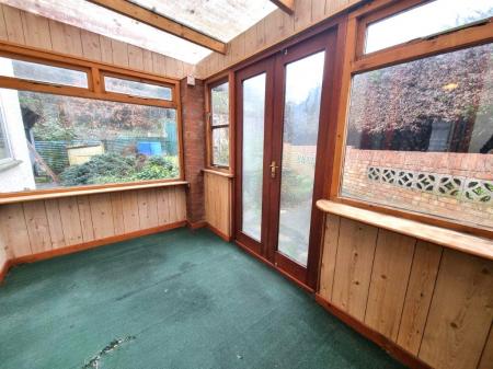 3 bedroom Semi-detached house for sale in Thompson Road, Ipswich, IP1