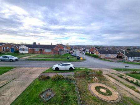 3 bedroom Semi-detached house for sale in Thornhill Road, Claydon, IP6