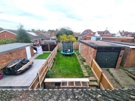 3 bedroom Semi-detached house for sale in Thornhill Road, Claydon, IP6