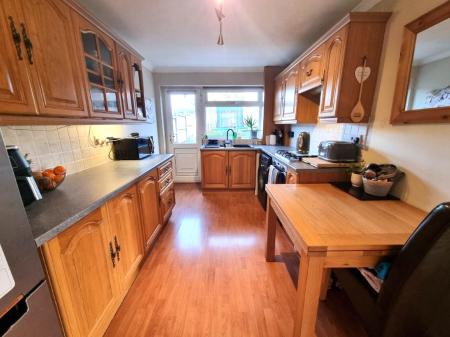 3 bedroom Semi-detached house for sale in Thornhill Road, Claydon, IP6
