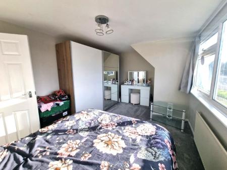 3 bedroom Semi-detached house for sale in Thornhill Road, Claydon, IP6