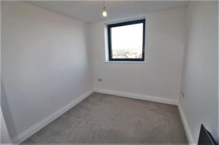 2 bedroom Flat to let in Key Street, Ipswich, IP4