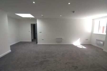 2 bedroom Flat to let in Tower Ramparts, Ipswich, IP1