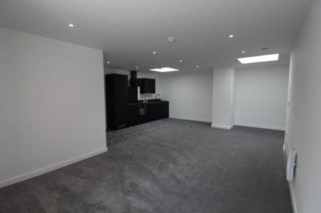 2 bedroom Flat to let in Tower Ramparts, Ipswich, IP1