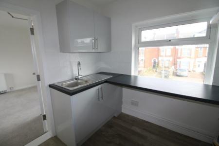 1 bedroom Flat to let in Norwich Road, Ipswich, IP1