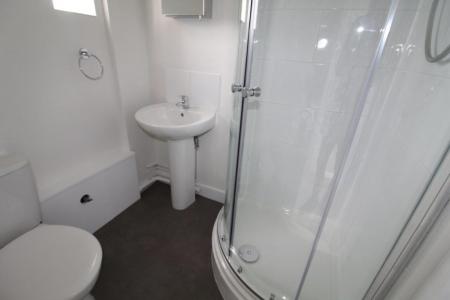 1 bedroom Flat to let in Norwich Road, Ipswich, IP1