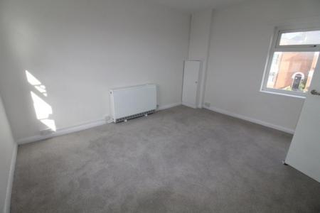 1 bedroom Flat to let in Norwich Road, Ipswich, IP1