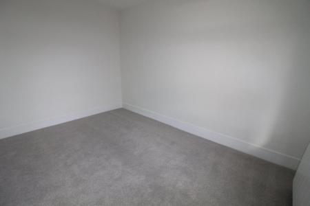 1 bedroom Flat to let in Norwich Road, Ipswich, IP1