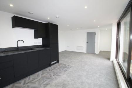 1 bedroom Studio flat to let in Tower Ramparts, Ipswich, IP1