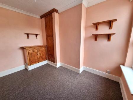 3 bedroom Terraced House for sale in Woodville Road, Ipswich, IP4