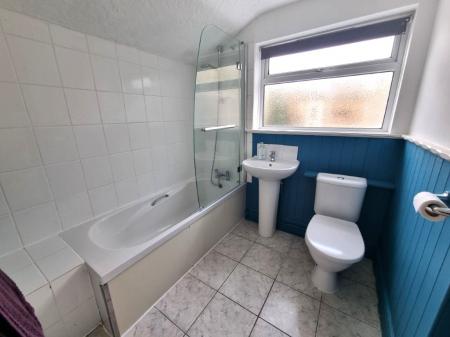 3 bedroom Terraced House for sale in Woodville Road, Ipswich, IP4