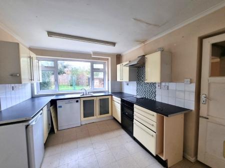 3 bedroom Detached house for sale in St Peters Close, Henley, IP6