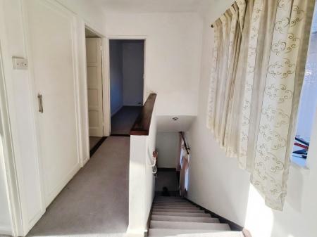 3 bedroom Semi-detached house to let in Waterford Road, IP1, Ipswich, IP1