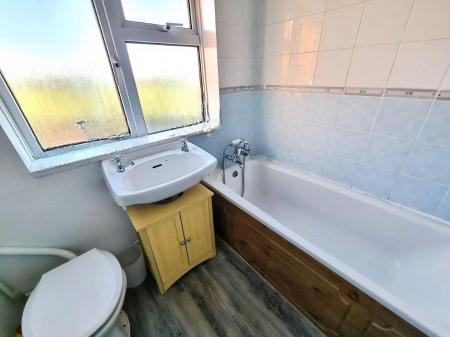 3 bedroom Semi-detached house to let in Waterford Road, IP1, Ipswich, IP1