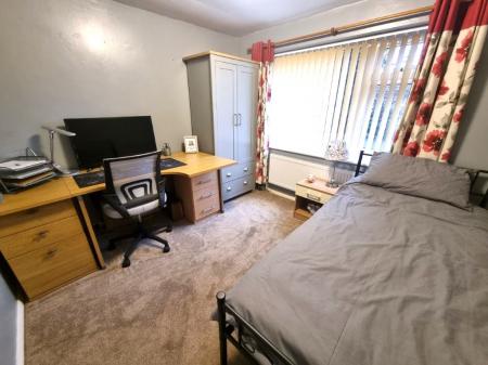 2 bedroom Apartment for sale in Belstead Avenue, Ipswich, IP2