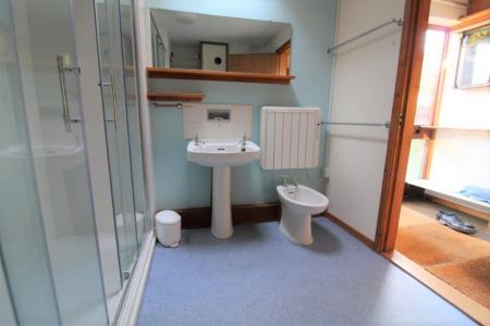 3 bedroom Bungalow to let in Main Road, Woolverstone, Ipswich, IP9