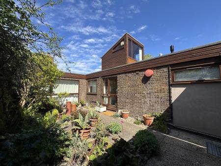 Main Road, Woolverstone, Ipswich, IP9